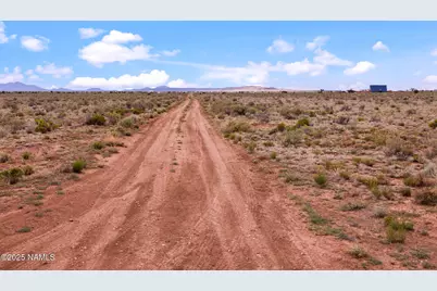 273 E Stanford Avenue, Williams, AZ 86046 - Photo 16