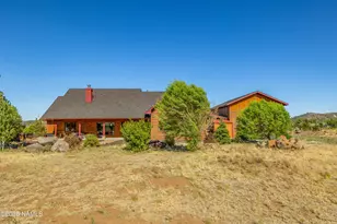7507 Deville Ln, Flagstaff, AZ 86004 - Photo 4