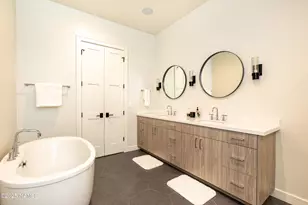 3001 S Tourmaline Dr, Flagstaff, AZ 86005 - Photo 36