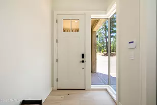 3001 S Tourmaline Dr, Flagstaff, AZ 86005 - Photo 6