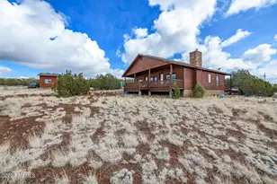 1590 W Foothills Dr, Ash Fork, AZ 86320 - Photo 48