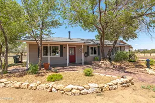 12355 Comstock Dr, Flagstaff, AZ 86004 - Photo 2