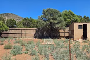 424 E Greenbrier Dr, Williams, AZ 86046 - Photo 36