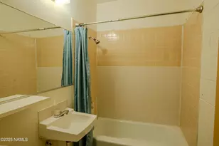 1221 E 3rd St, Winslow, AZ 86047 - Photo 32