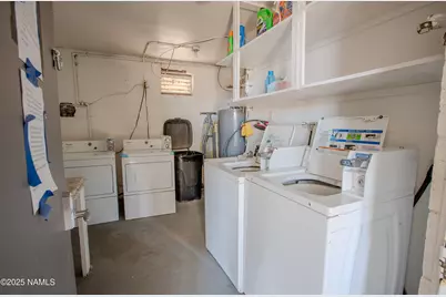 1221 E 3rd Street, Winslow, AZ 86047 - Photo 24