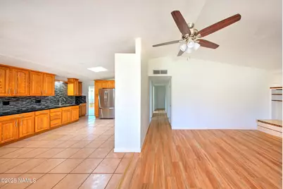 509 N Taylor Avenue, Winslow, AZ 86047 - Photo 8