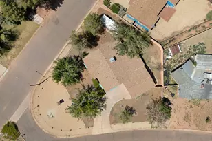 501 N Taylor Ave, Winslow, AZ 86047 - Photo 2