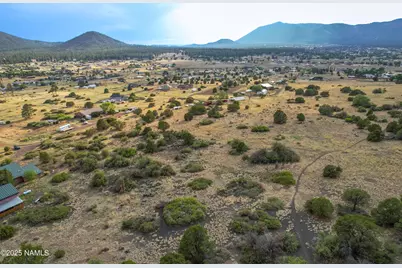 8200 Sleeping Dog Road, Flagstaff, AZ 86004 - Photo 10