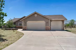 9644 N Bryant Rd, Flagstaff, AZ 86004 - Photo 2