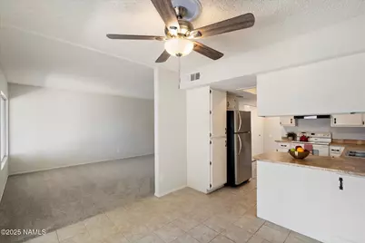 5613 W Grovers Avenue, Glendale, AZ 85308 - Photo 10