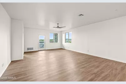 310 E Birch Avenue #305, Flagstaff, AZ 86001 - Photo 8
