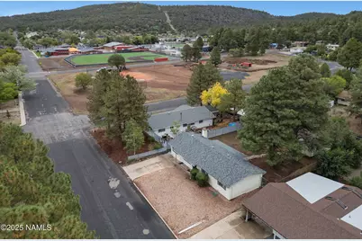 1011 W Sheridan Avenue, Williams, AZ 86046 - Photo 30