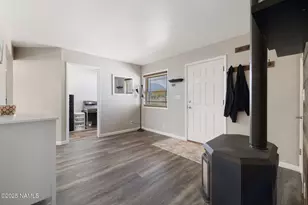 11295 Glodia Dr, Flagstaff, AZ 86004 - Photo 10