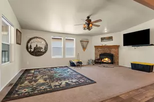 1151 E Caribou Rd, Munds Park, AZ 86017 - Photo 14