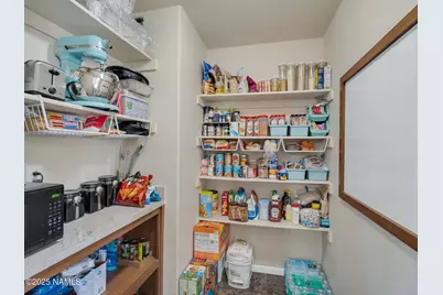 185 E Hummingbird Lane, Williams, AZ 86046 - Photo 8
