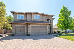 4646 Fossil Creek Dr, Flagstaff, AZ 86015 - Photo 2