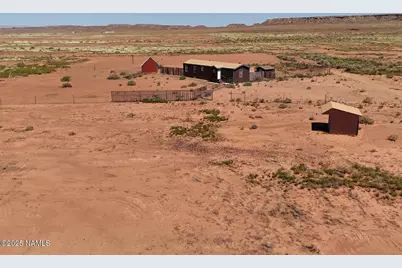 5797 N Hunt Road, Winslow, AZ 86047 - Photo 2