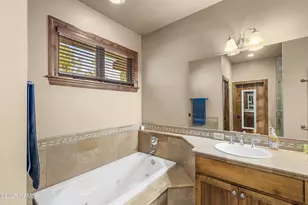 1743 E Elysian Ct, Flagstaff, AZ 86005 - Photo 20