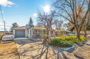 3035 E Lewis Dr, Flagstaff, AZ 86004 - Photo 1