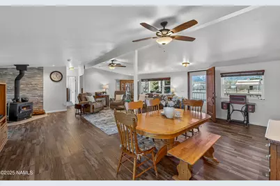 9645 Stardust Trail, Flagstaff, AZ 86004 - Photo 8