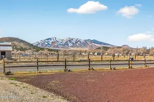 9645 Stardust Trail, Flagstaff, AZ 86004 - Photo 2