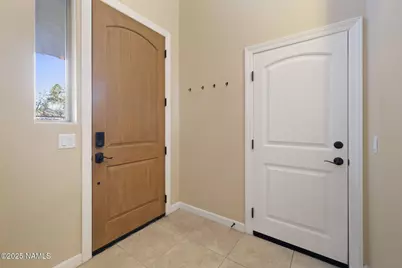 425 E Woodland Drive, Flagstaff, AZ 86001 - Photo 6