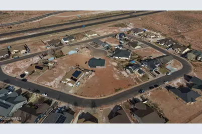 1966 Round House Drive, Winslow, AZ 86047 - Photo 10