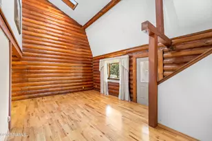 7215 Slayton Ranch Rd, Flagstaff, AZ 86004 - Photo 12