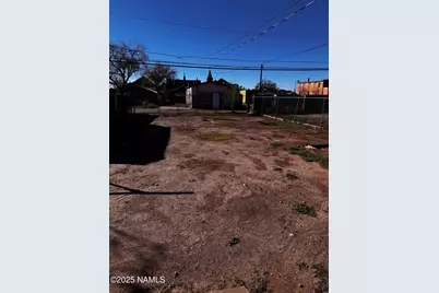 215 W Fourth Street, Winslow, AZ 86047 - Photo 14