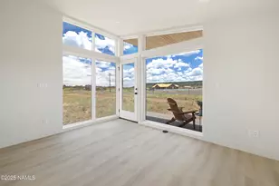 8073 Harmony Ln, Flagstaff, AZ 86001 - Photo 10