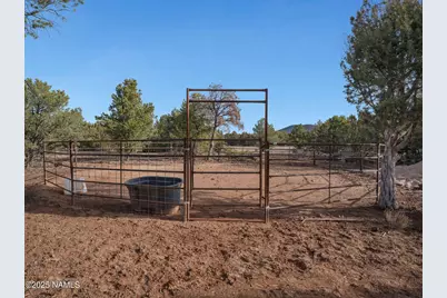 2705 W Honeysuckle Road, Williams, AZ 86046 - Photo 20