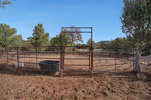 2705 West Honeysuckle Road, Williams, AZ 86046 - Photo 20