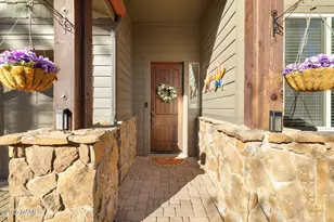 1171 East Dogwood Lane, Flagstaff, AZ 86001 - Photo 2
