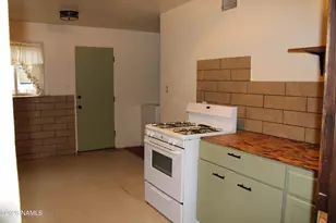 401 N Kinsley Ave, Winslow, AZ 86047 - Photo 12