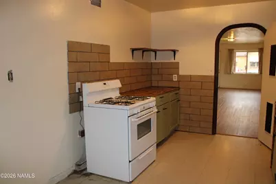 401 N Kinsley Avenue, Winslow, AZ 86047 - Photo 16