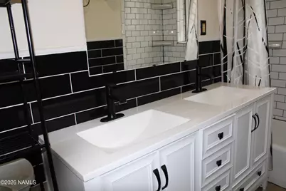 401 N Kinsley Avenue, Winslow, AZ 86047 - Photo 20