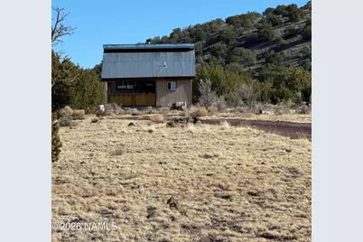 10395 Madison Avenue, Williams, AZ 86046 - Photo 2