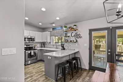 1920 W University Heights Drive N, Flagstaff, AZ 86005 - Photo 8