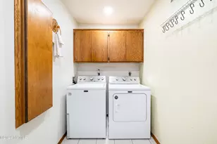 2500 N Carefree Cir, Flagstaff, AZ 86004 - Photo 32