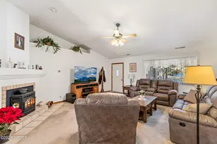 3376 S Carol Dr, Flagstaff, AZ 86005 - Photo 10