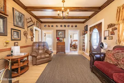 241 W Grant Avenue, Williams, AZ 86046 - Photo 10