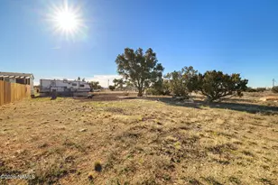 635 E Laramie Dr, Williams, AZ 86046 - Photo 26