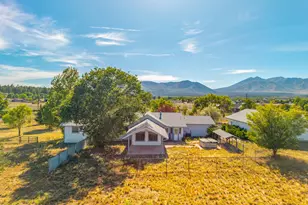8155 Stardust Trail, Flagstaff, AZ 86004 - Photo 6
