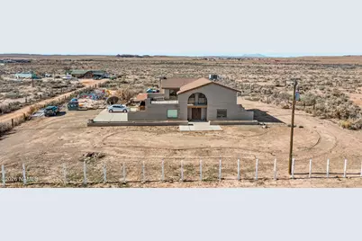 5731 Pleasant Lane, Winslow, AZ 86047 - Photo 4