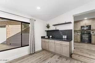 5055 Townsend-Winona Rd, Flagstaff, AZ 86004 - Photo 10