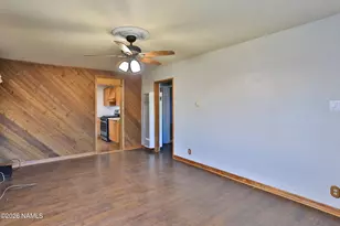 909 N Park Dr, Winslow, AZ 86047 - Photo 12