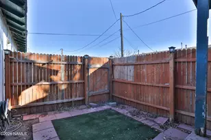 909 N Park Dr, Winslow, AZ 86047 - Photo 6