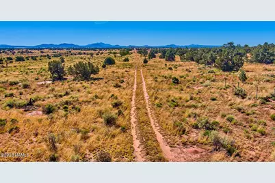 190 N Wyandotte Road, Williams, AZ 86046 - Photo 6