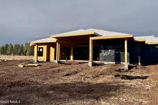 2805 Bogey Dr, Williams, AZ 86046 - Photo 2