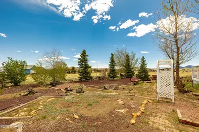 8015 Elise Way, Flagstaff, AZ 86004 - Photo 28